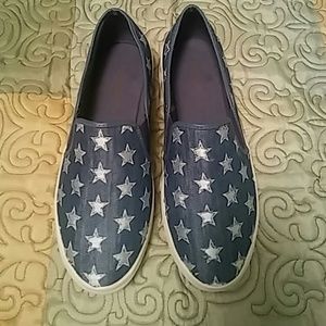 ⭐Star printed shoes⭐